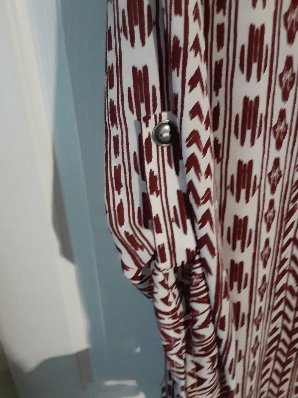 Lush Sheer Maroon and White Top Size XL High Low Hem - Picture 3 of 3